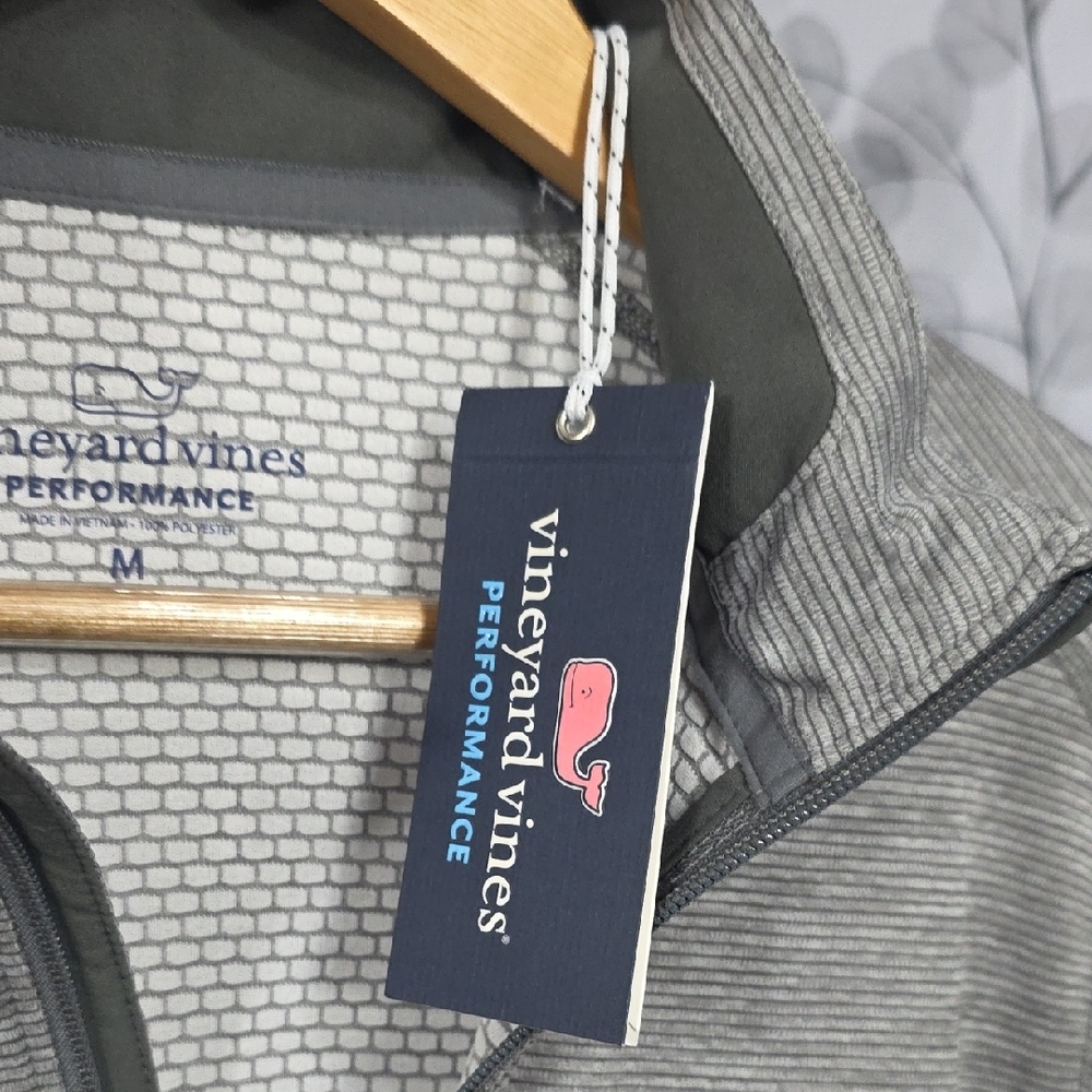Vineyard Vines Gray Performance MGA Pullover - Picture 10 of 13
